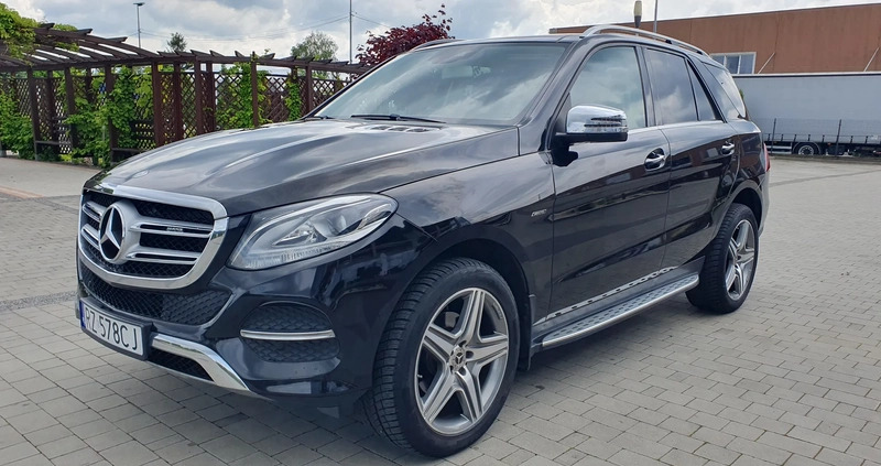 Mercedes-Benz GLE cena 109999 przebieg: 149000, rok produkcji 2017 z Rzeszów małe 379
